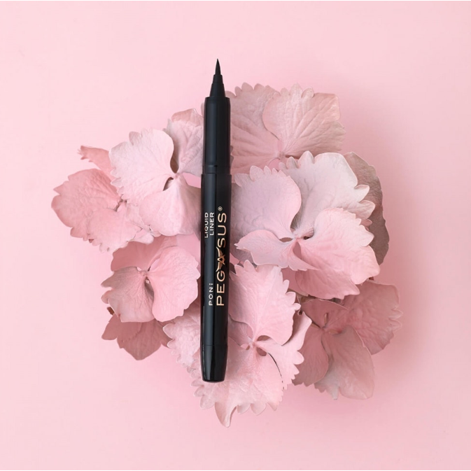 PONI PEGASUS SMUDGEPROOF LIQUID EYELINER