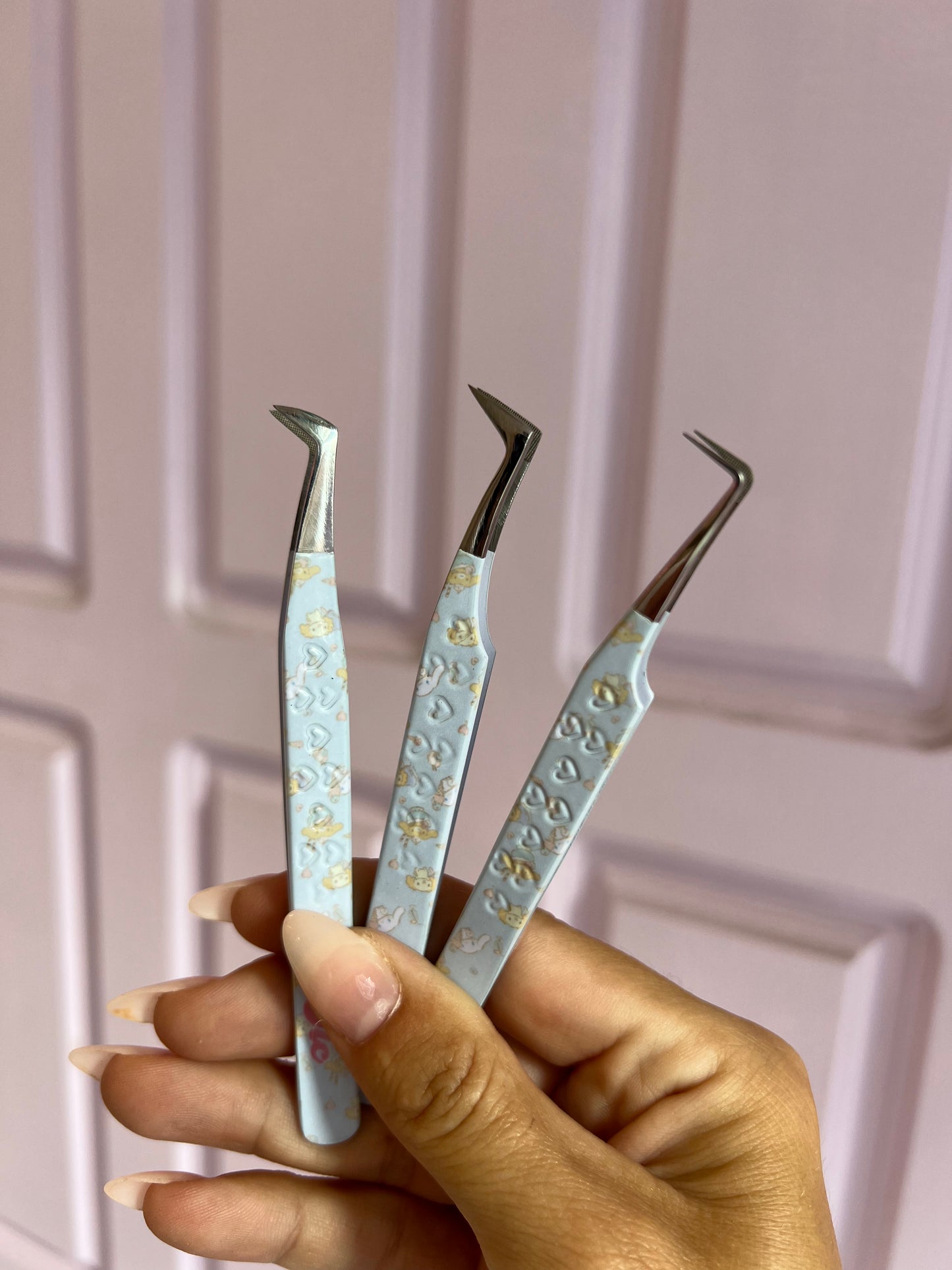 Cinnamoroll Tweezers: Limited Edition