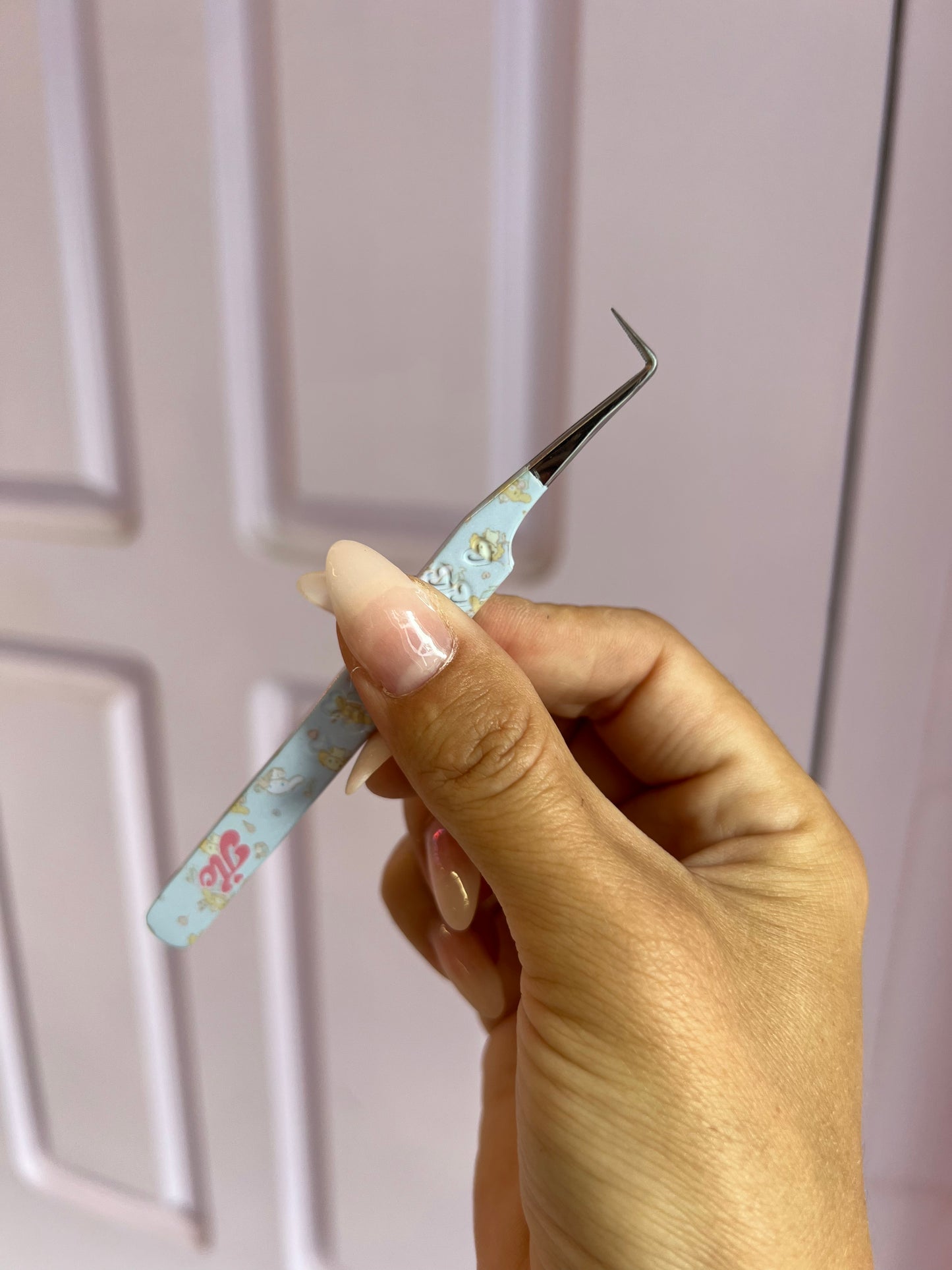 Cinnamoroll Tweezers: Limited Edition