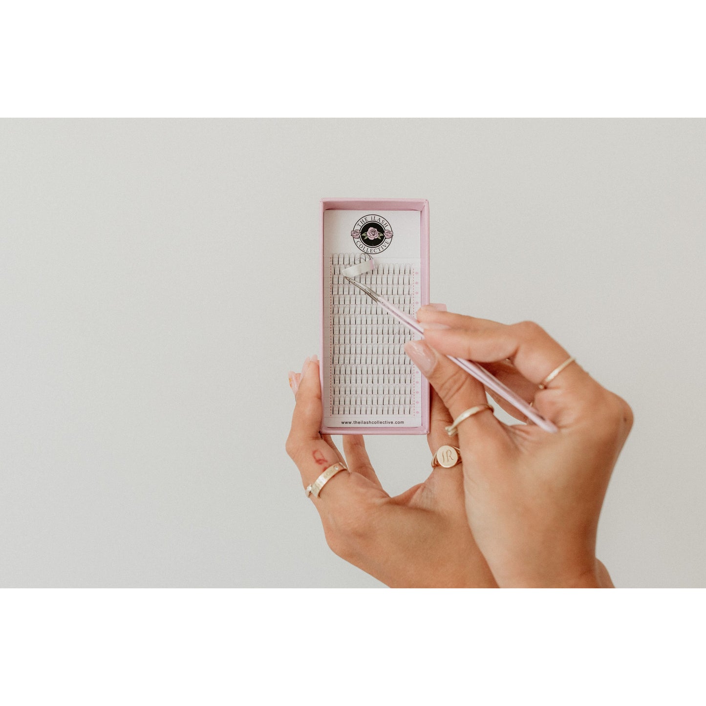 ECO 4D 0.07 D Curl LONG STEM Volume Fans Eyelash Extensions