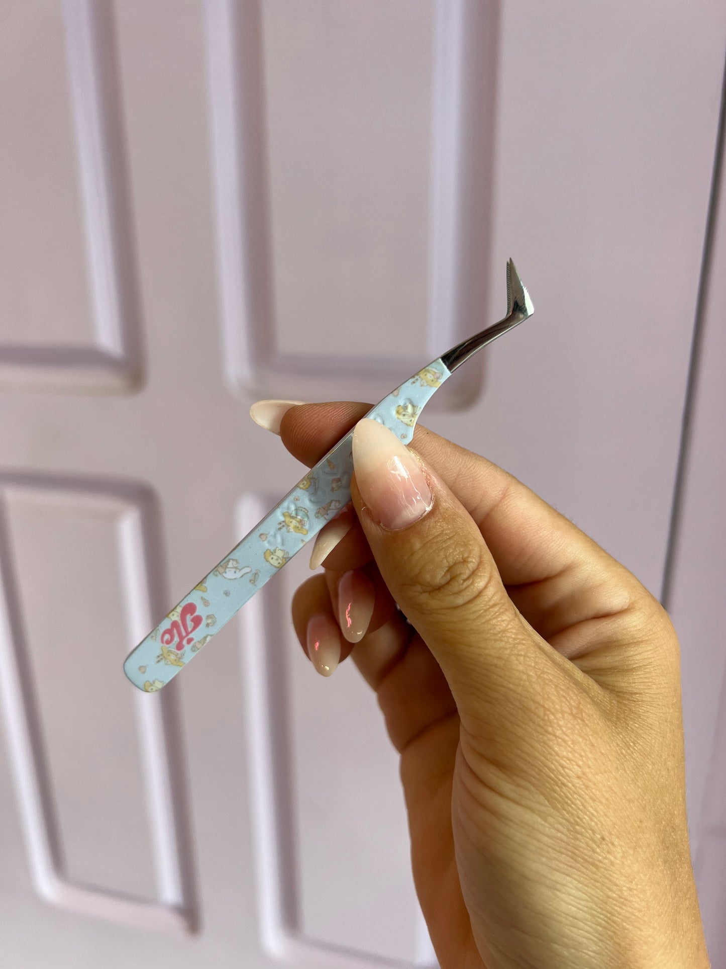 Cinnamoroll Tweezers: Limited Edition
