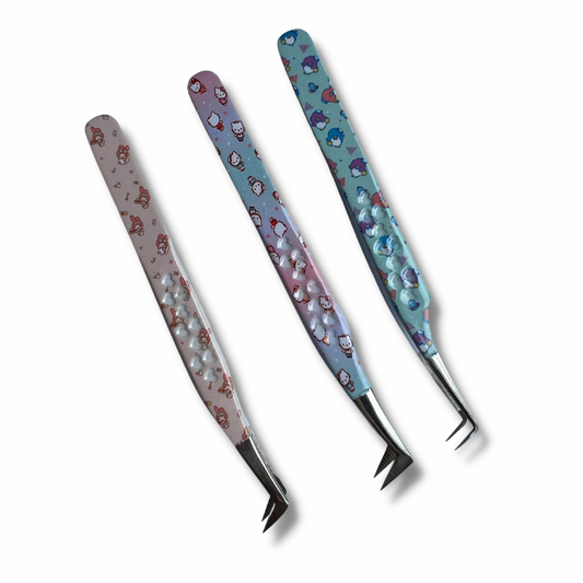 Hello Kitty Volume Tweezers: L Shape